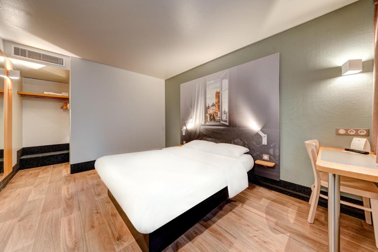 B&B Hotel Louveciennes لو بورْ مارْلي المظهر الخارجي الصورة