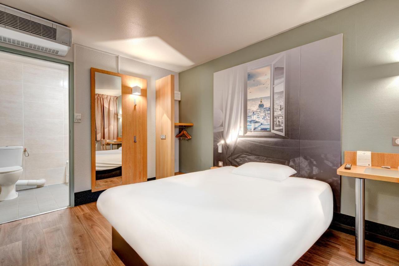 B&B Hotel Louveciennes لو بورْ مارْلي المظهر الخارجي الصورة