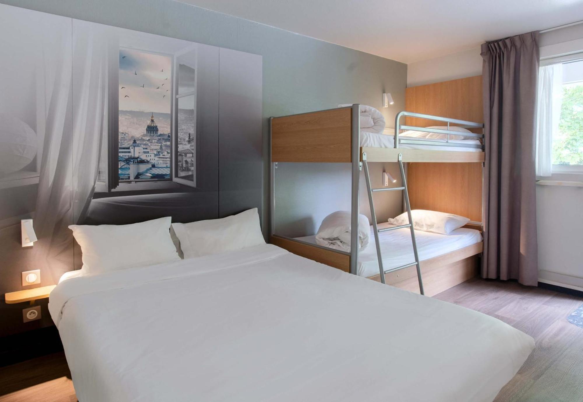 B&B Hotel Louveciennes لو بورْ مارْلي المظهر الخارجي الصورة
