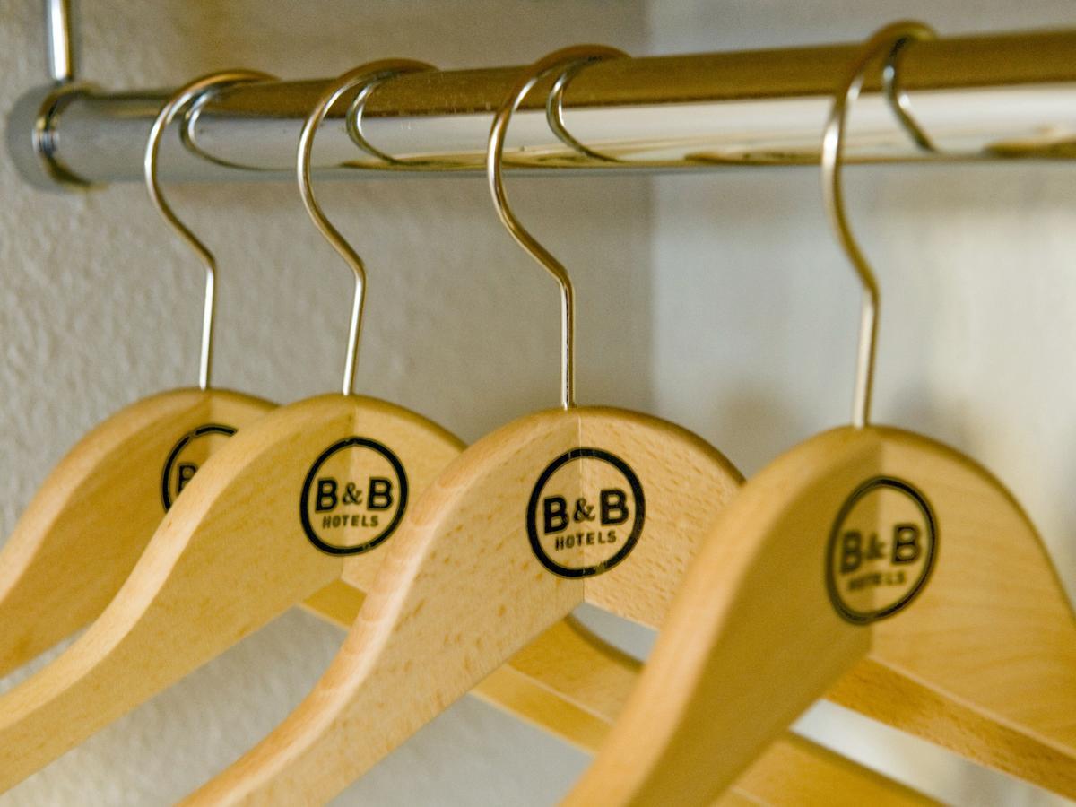 B&B Hotel Louveciennes لو بورْ مارْلي المظهر الخارجي الصورة